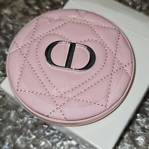 COPY - Dior pretty pink new compact mirror